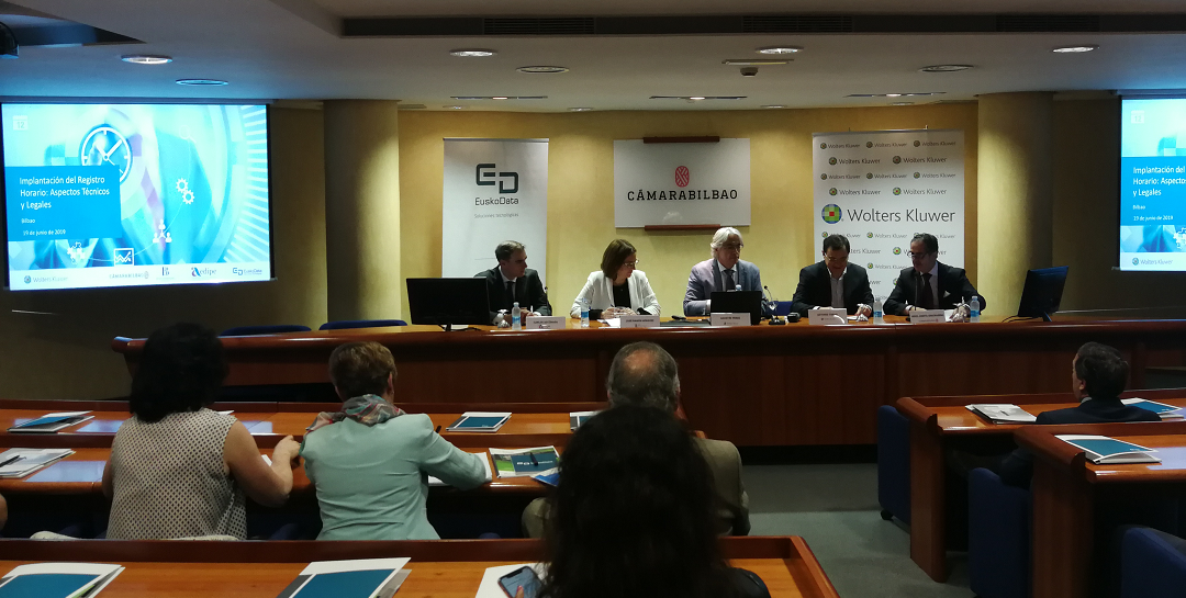 Implantación del Registro Horario: Aspectos Técnicos y Legales