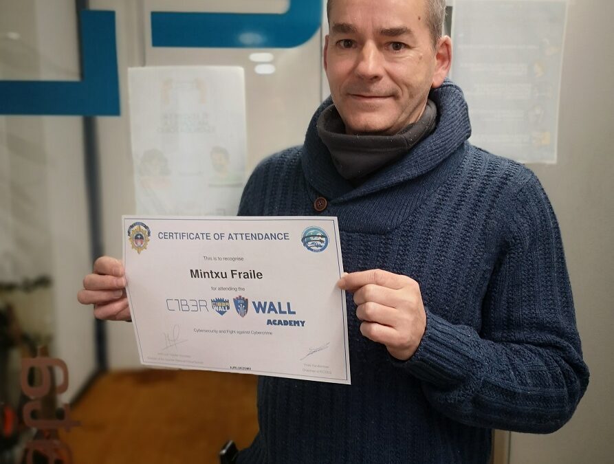 Formación C1b3rWallAcademy 2020